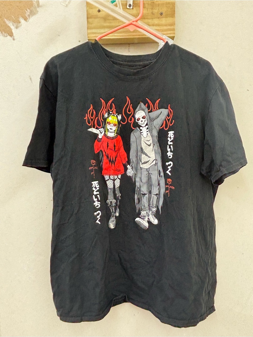 Hot topic goth skeleton tshirt size XL
